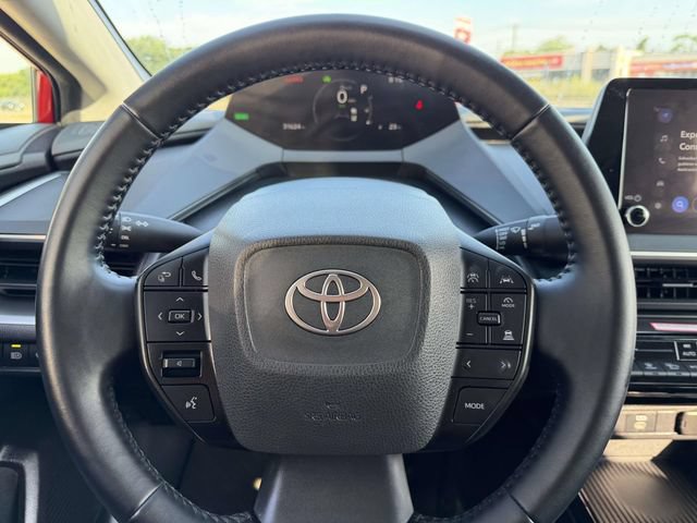 Used 2024 Toyota Prius LE FWD image 26