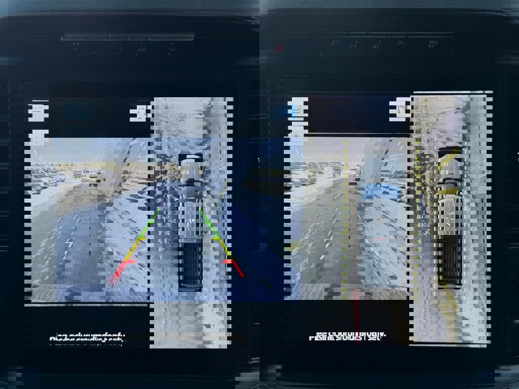 Used 2023 Ford F150 Limited image 5