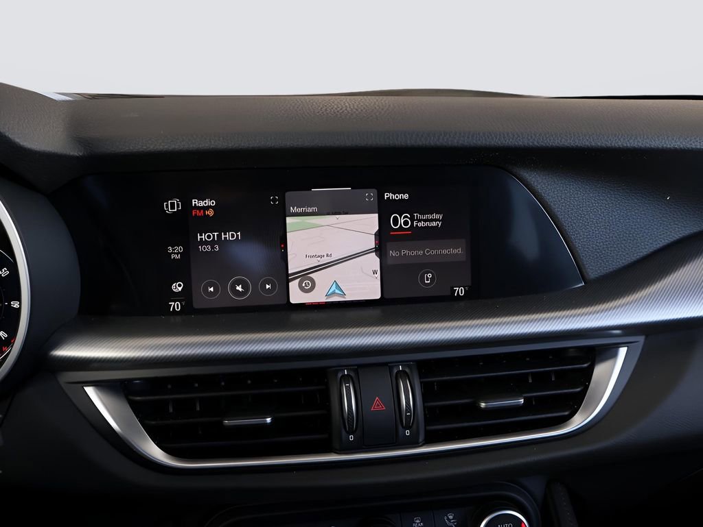 New 2025 Alfa Romeo Stelvio Sprint image 24