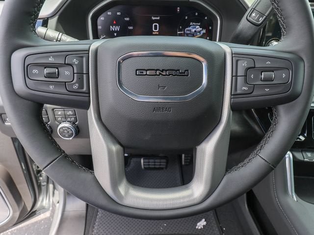 New 2026 GMC Sierra 2500 Denali w/ Denali Reserve Package AWD/4WD image 17