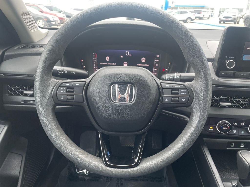 Certified 2023 Honda Accord EX image 18