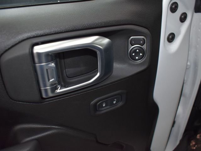 New 2026 Jeep Wrangler Unlimited Rubicon image 13