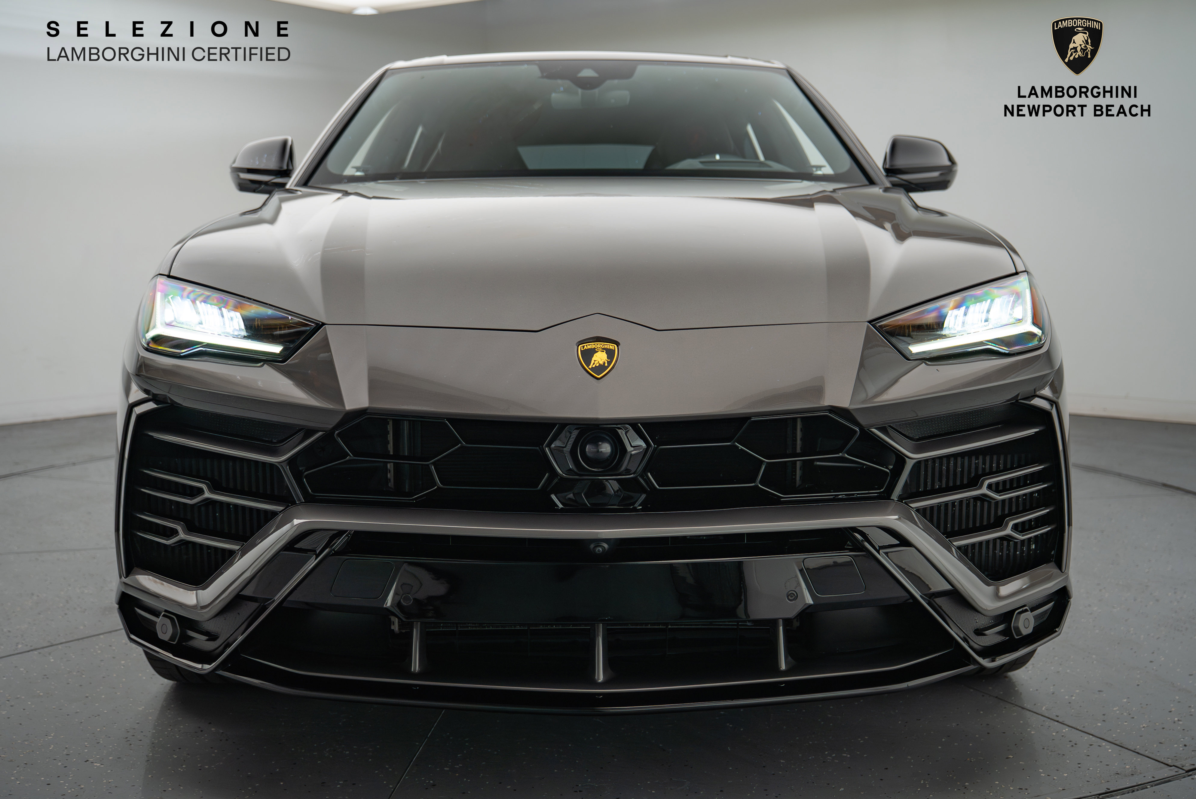Used 2021 Lamborghini Urus image 11