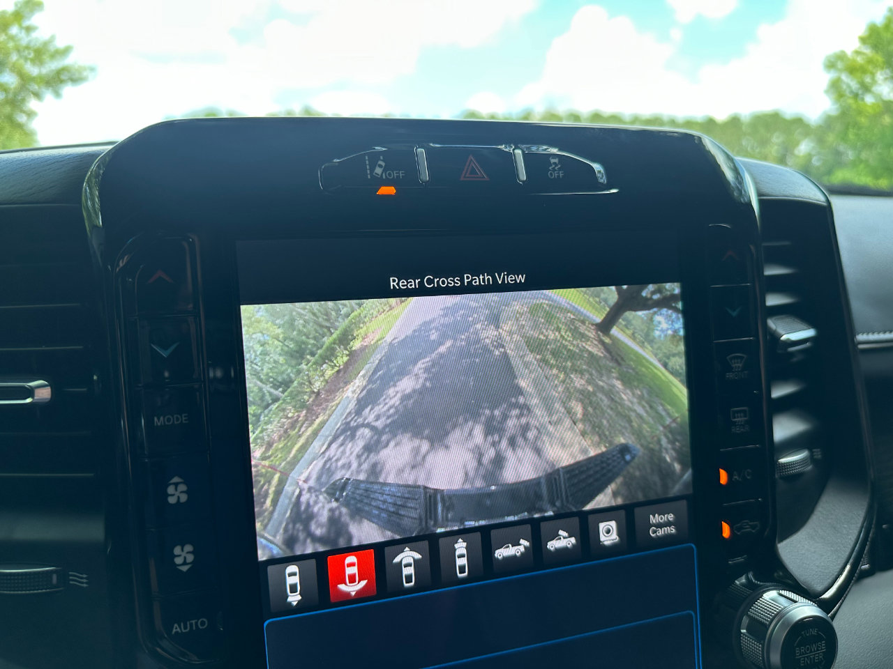 Used 2023 RAM 2500 Limited image 42