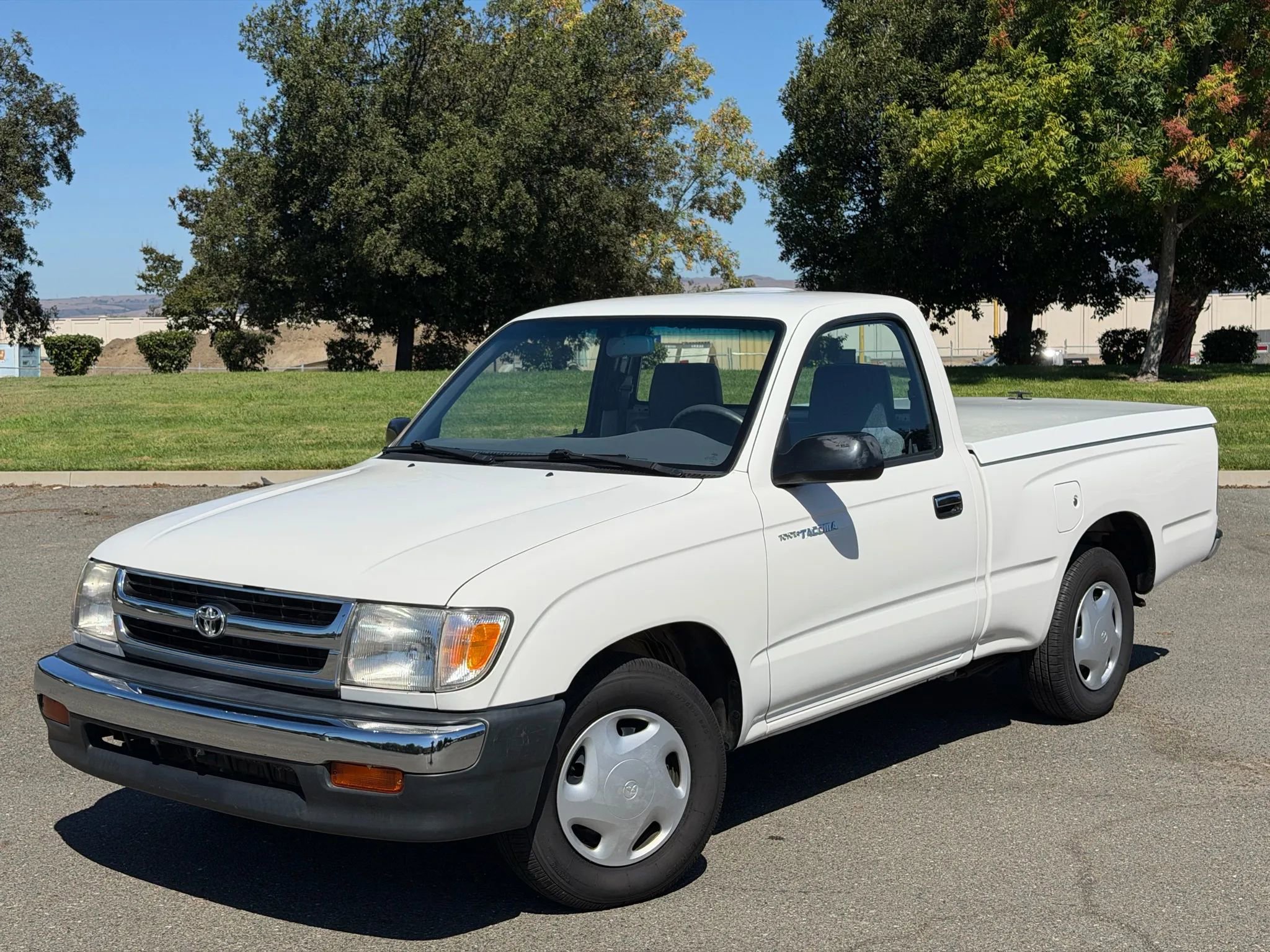 2000 Toyota Tacoma OEM Repair Manual - RM712U, image size:2048x1536