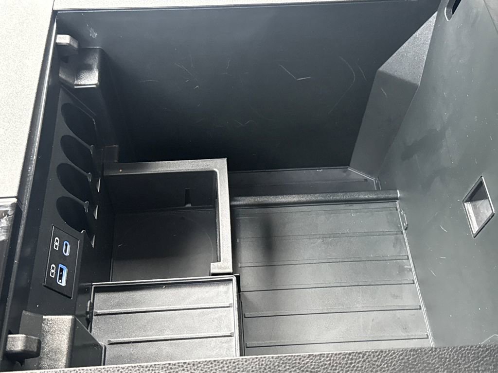 Used 2023 Toyota Tundra SR5 image 27