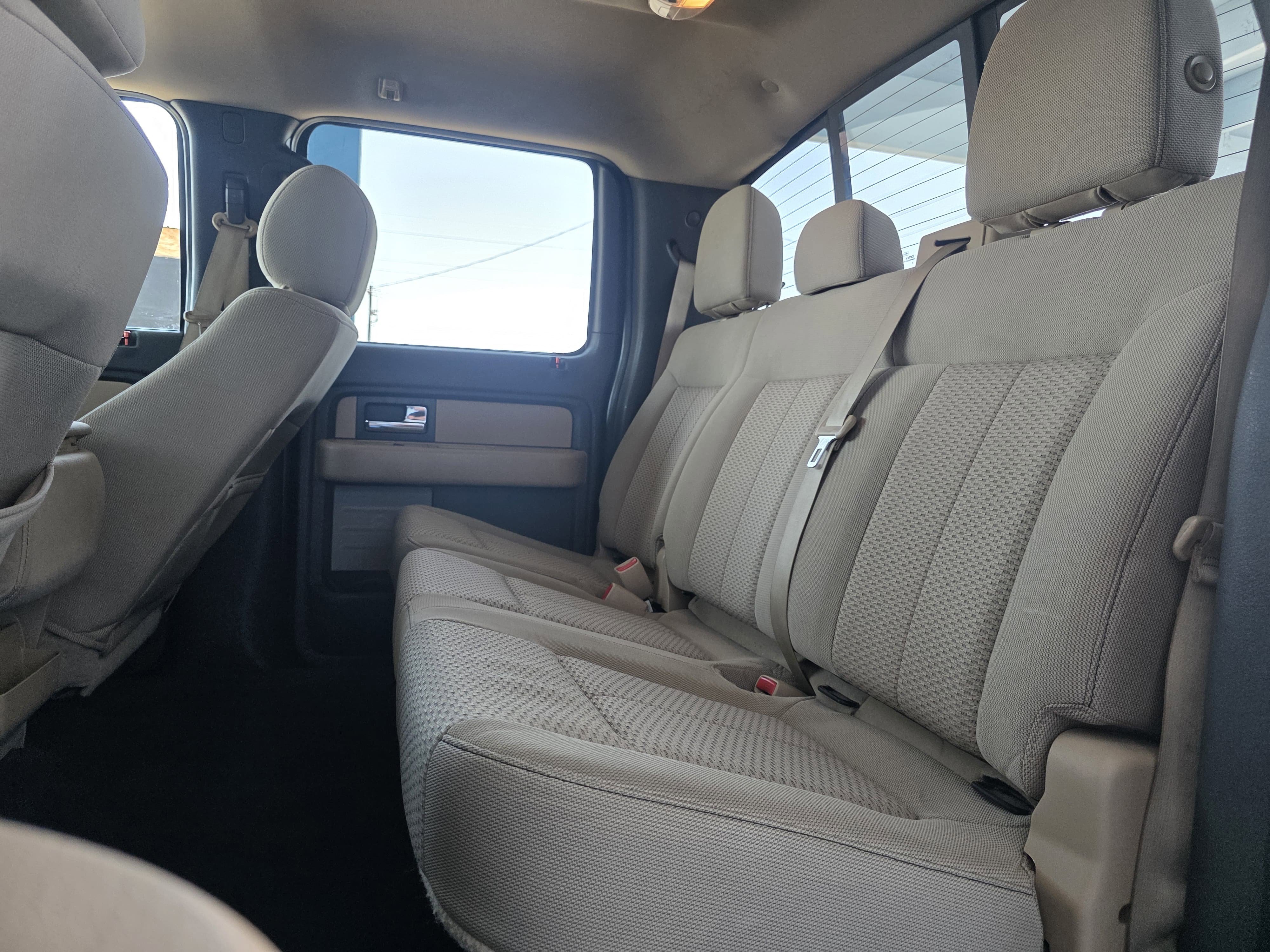 Used 2013 Ford F150 XLT w/ Luxury Equipment Group AWD/4WD image 18
