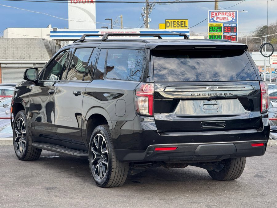 Used 2021 Chevrolet Suburban RST w/ Luxury Package image 14