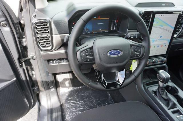 New 2026 Ford Ranger XLT w/ Equipment Group 301A High AWD/4WD image 18