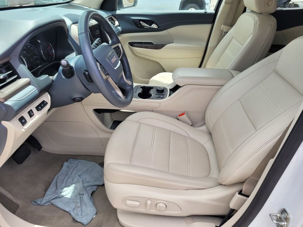 Used 2023 GMC Acadia Denali AWD/4WD image 16