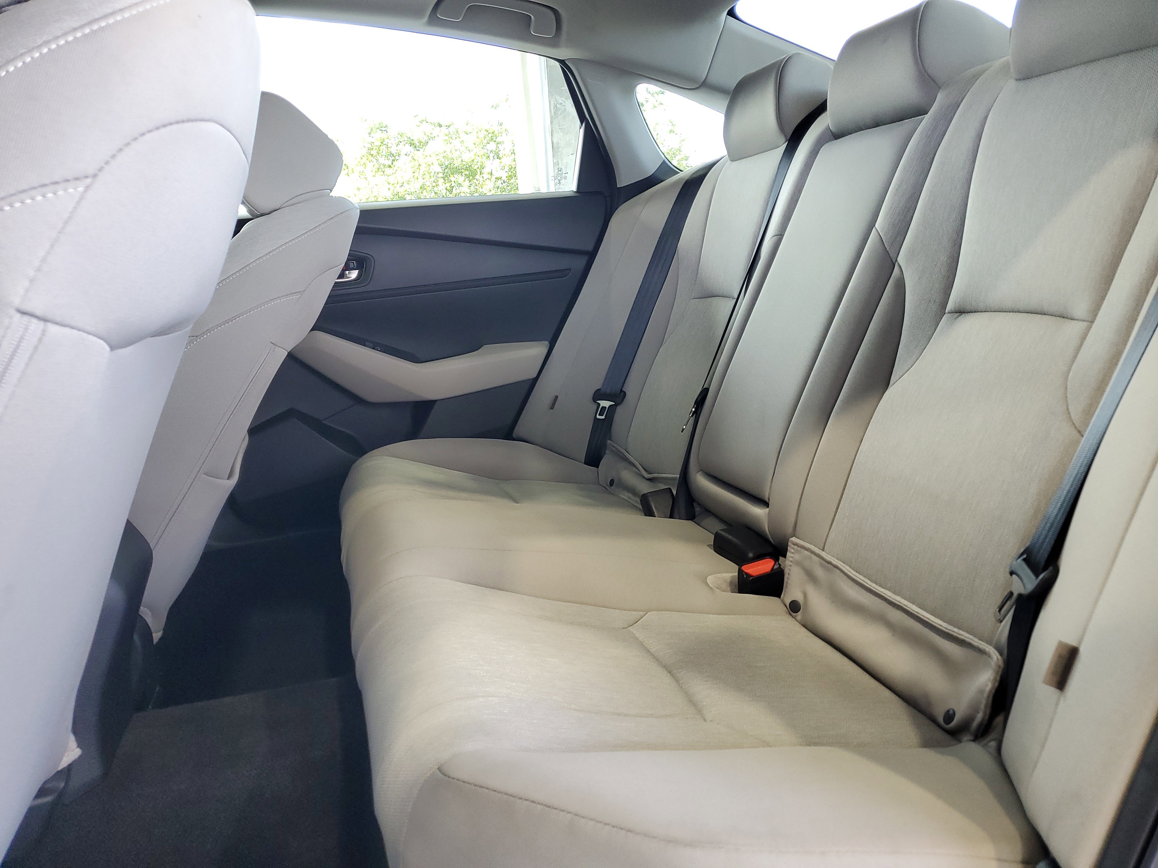 Used 2023 Honda Accord EX image 8