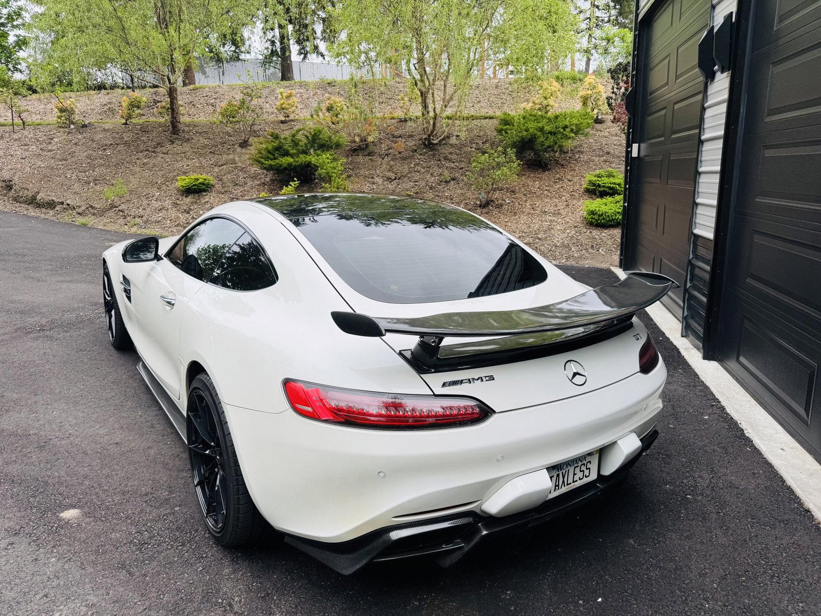 Used 2017 Mercedes-Benz AMG GT Coupe image 8