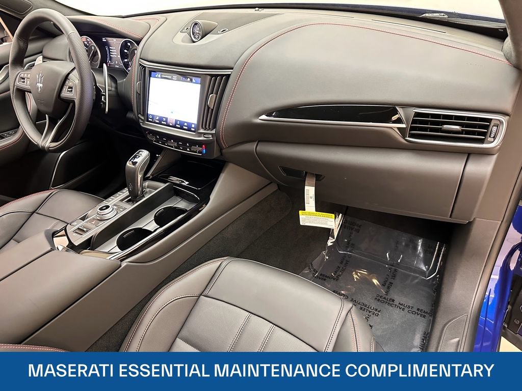 Used 2024 Maserati Levante GT Ultima AWD/4WD image 32