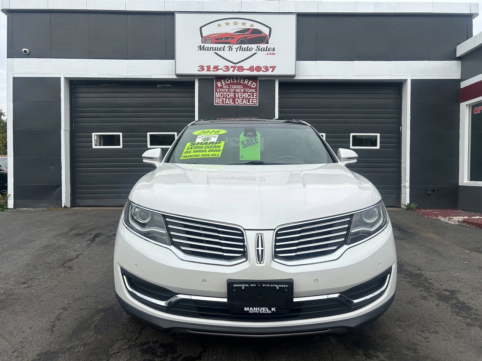Used 2016 Lincoln MKX Reserve w/ Technology Package image 2
