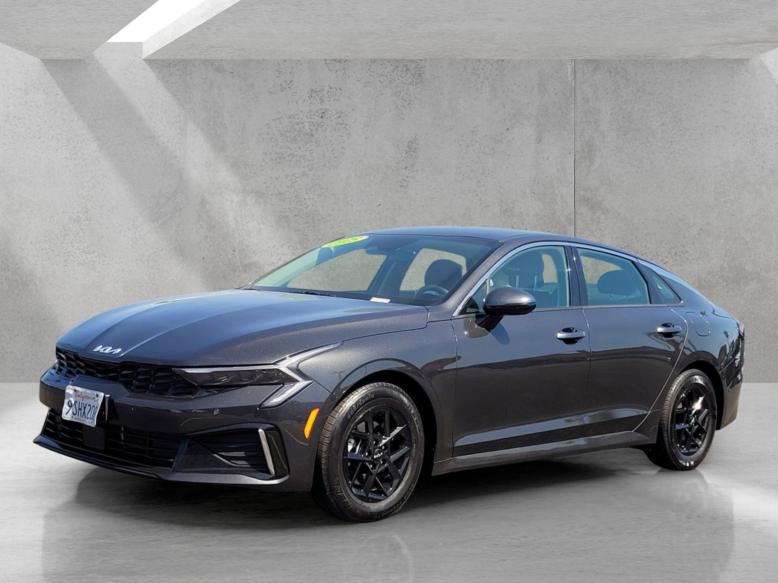 Used 2025 Kia K5 LXS image 8