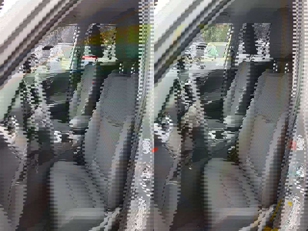 Used 2025 Toyota RAV4 LE image 16