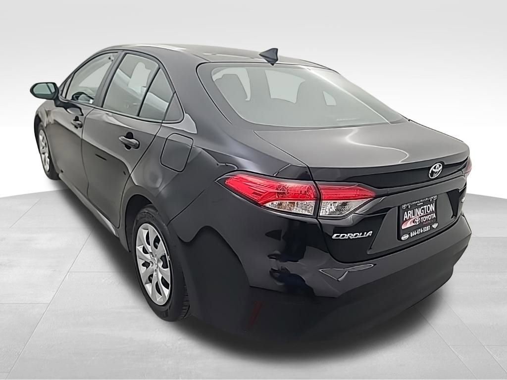 Used 2025 Toyota Corolla LE image 6