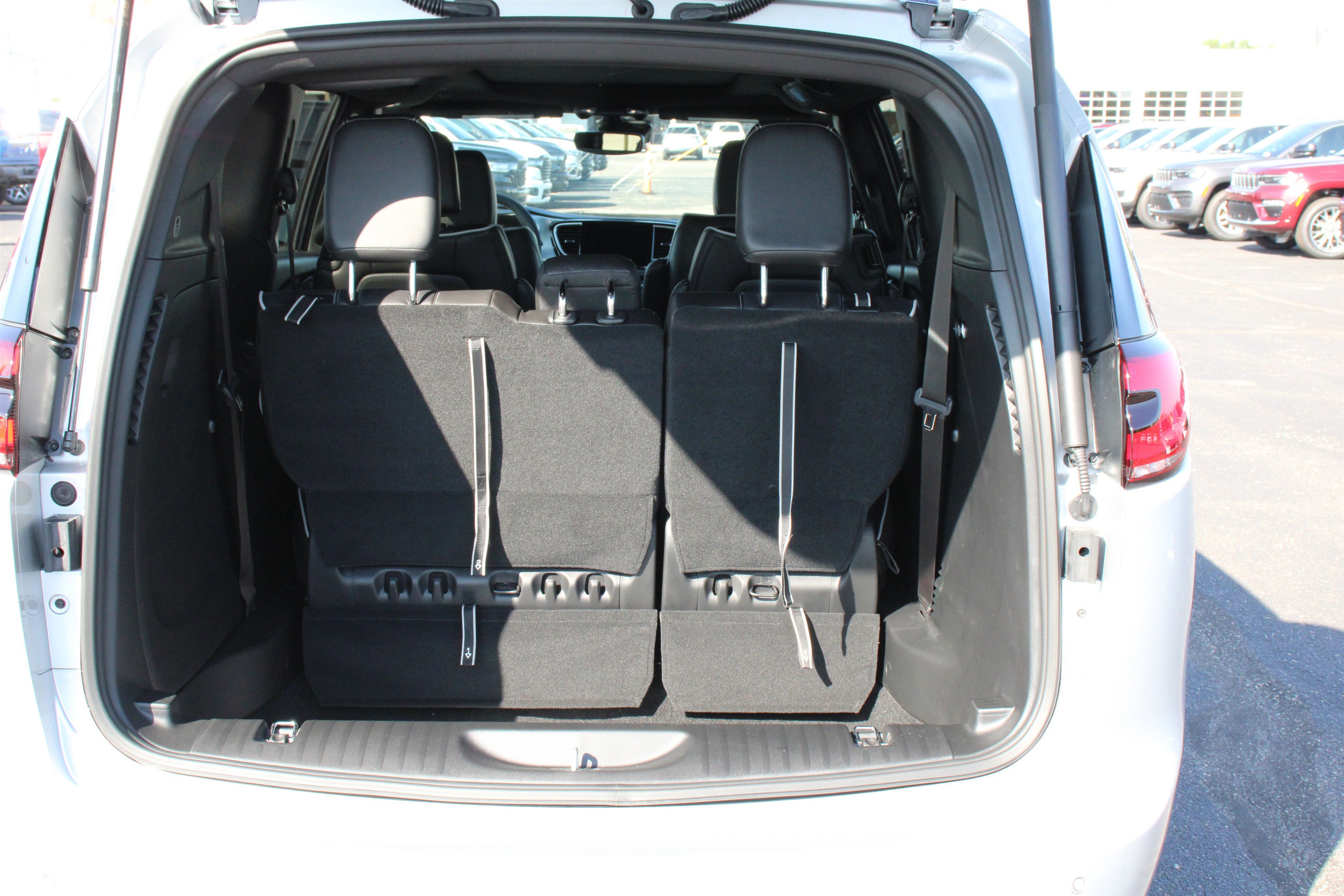 New 2026 Chrysler Pacifica Limited w/ S Appearance Package image 27