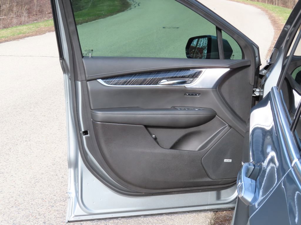 Certified 2024 Cadillac XT6 Premium Luxury image 28