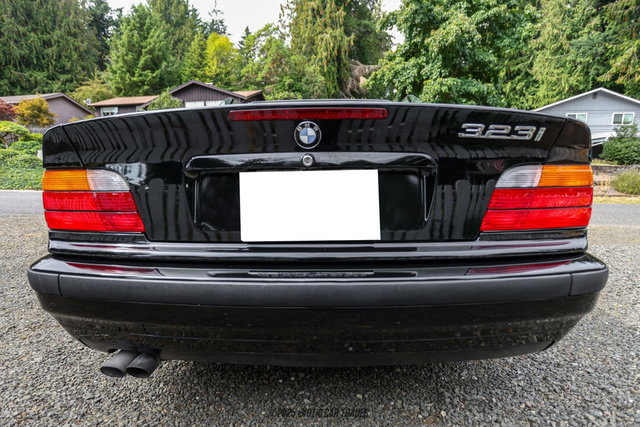Used 1999 BMW 323i Convertible RWD image 7