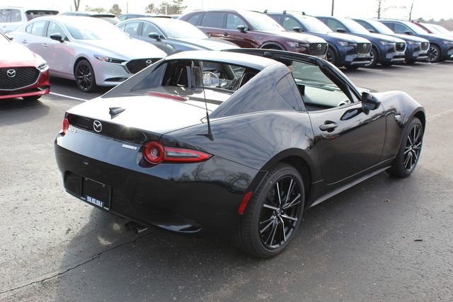 New 2026 MAZDA MX-5 Miata RF Grand Touring RWD image 32
