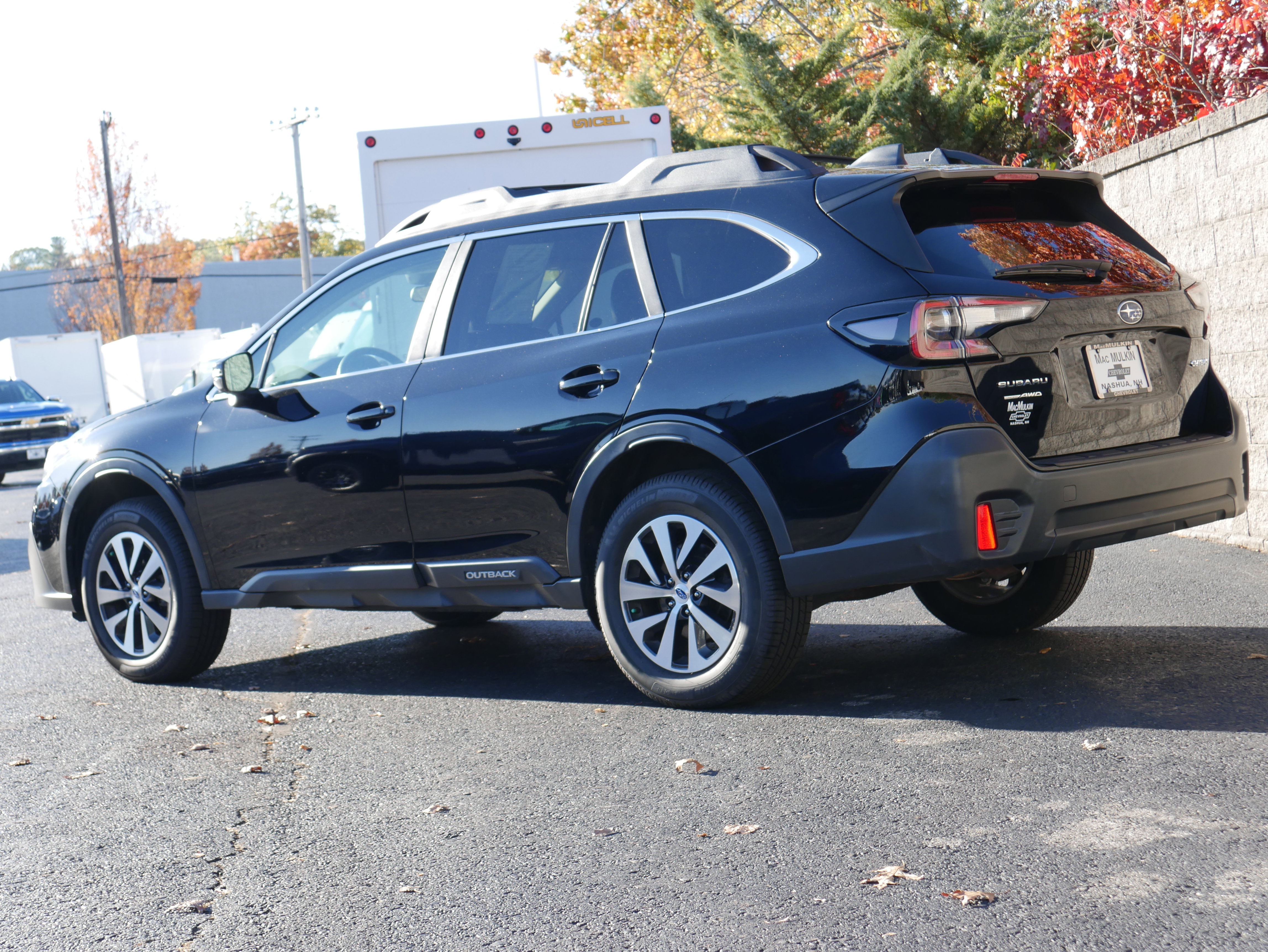 Used 2021 Subaru Outback Premium image 4