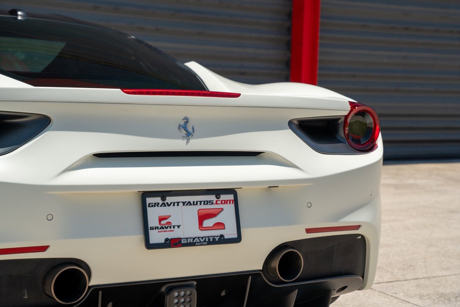 Used 2016 Ferrari 488 GTB RWD image 7