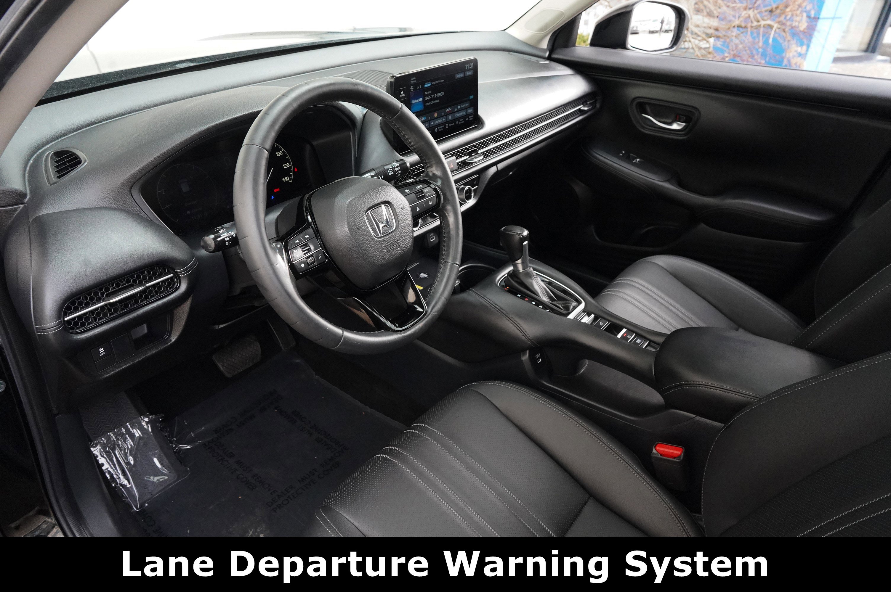 Used 2024 Honda HR-V EX-L image 4