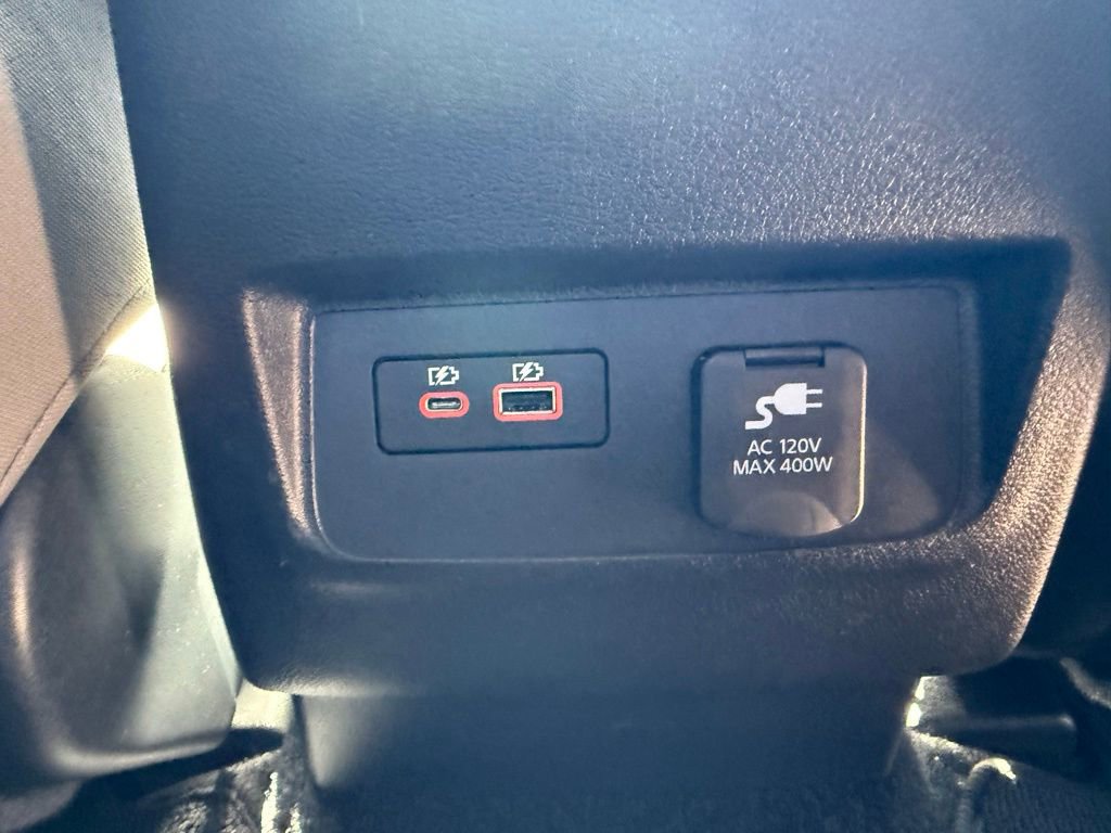 Used 2022 Nissan Frontier SV image 18