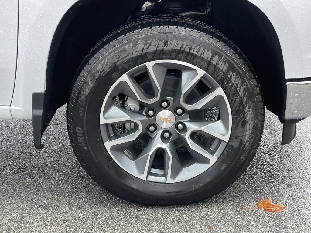 New 2026 Chevrolet Silverado 1500 LT w/ Convenience Package II image 32