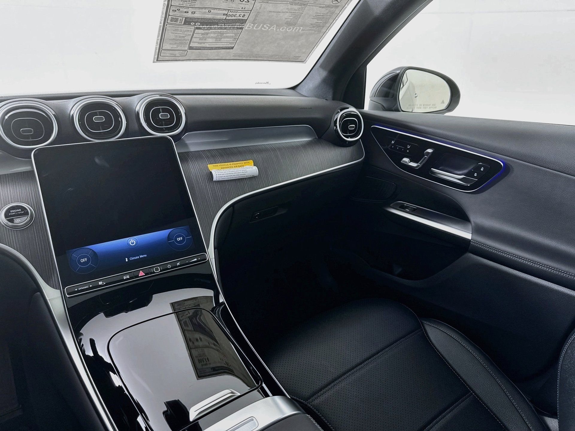 New 2027 Mercedes-Benz GLC 300 4MATIC image 26
