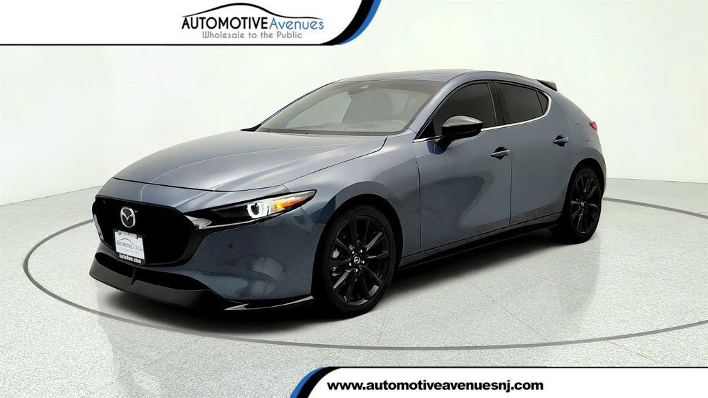 Used 2023 MAZDA MAZDA3 Hatchback w/Premium Plus Pkg AWD/4WD image 1