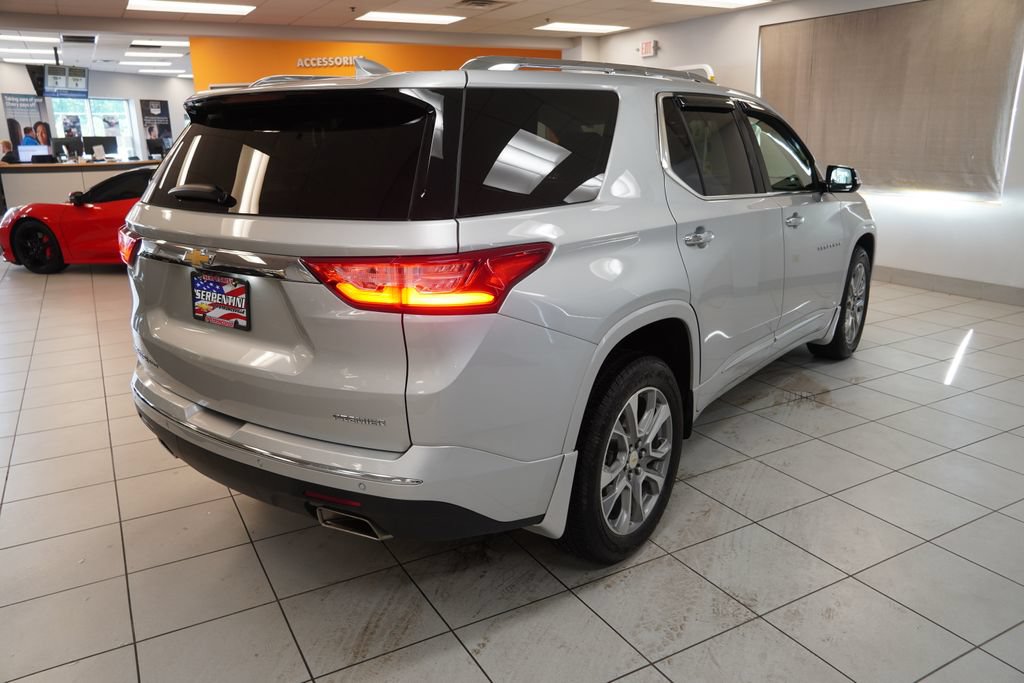 Used 2021 Chevrolet Traverse Premier AWD/4WD image 13