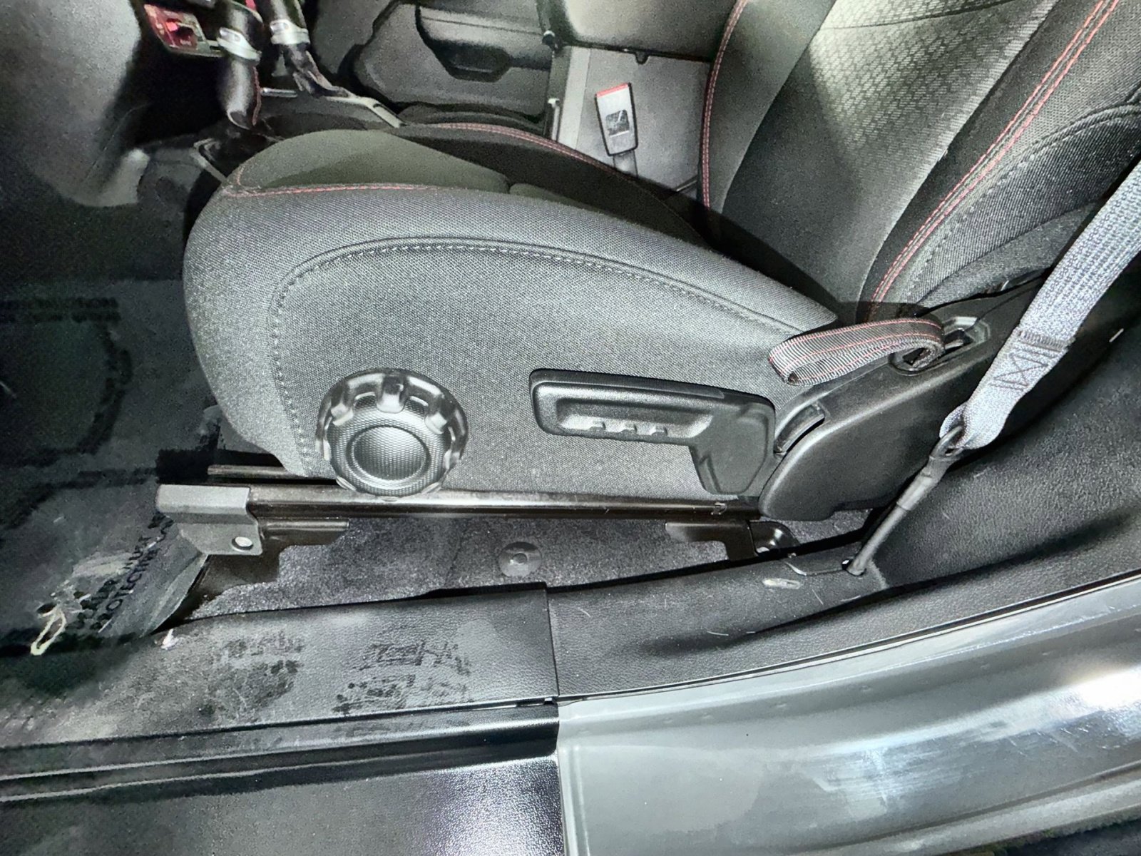 Used 2018 Jeep Wrangler Rubicon image 14