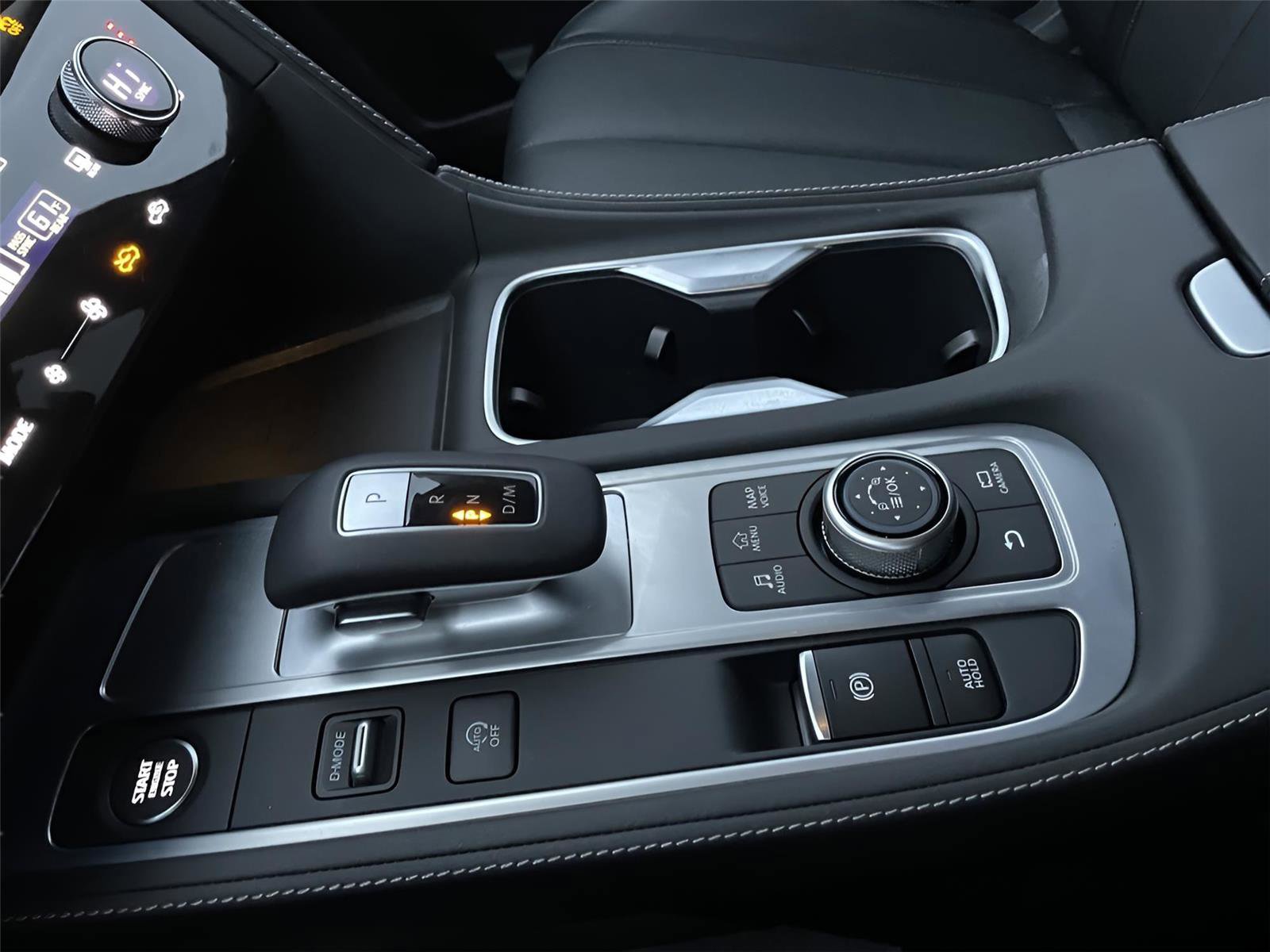 Used 2025 INFINITI QX60 Luxe w/ Lighting Package (N94) image 33