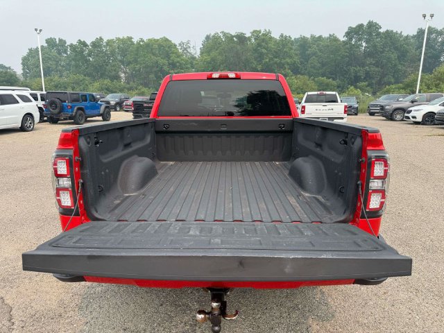 Used 2017 Chevrolet Silverado 1500 LT w/ All Star Edition AWD/4WD image 12
