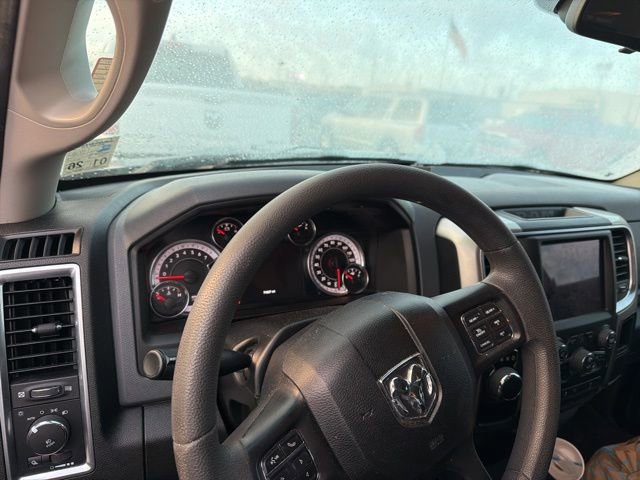 Used 2019 RAM 1500 Classic Warlock image 12