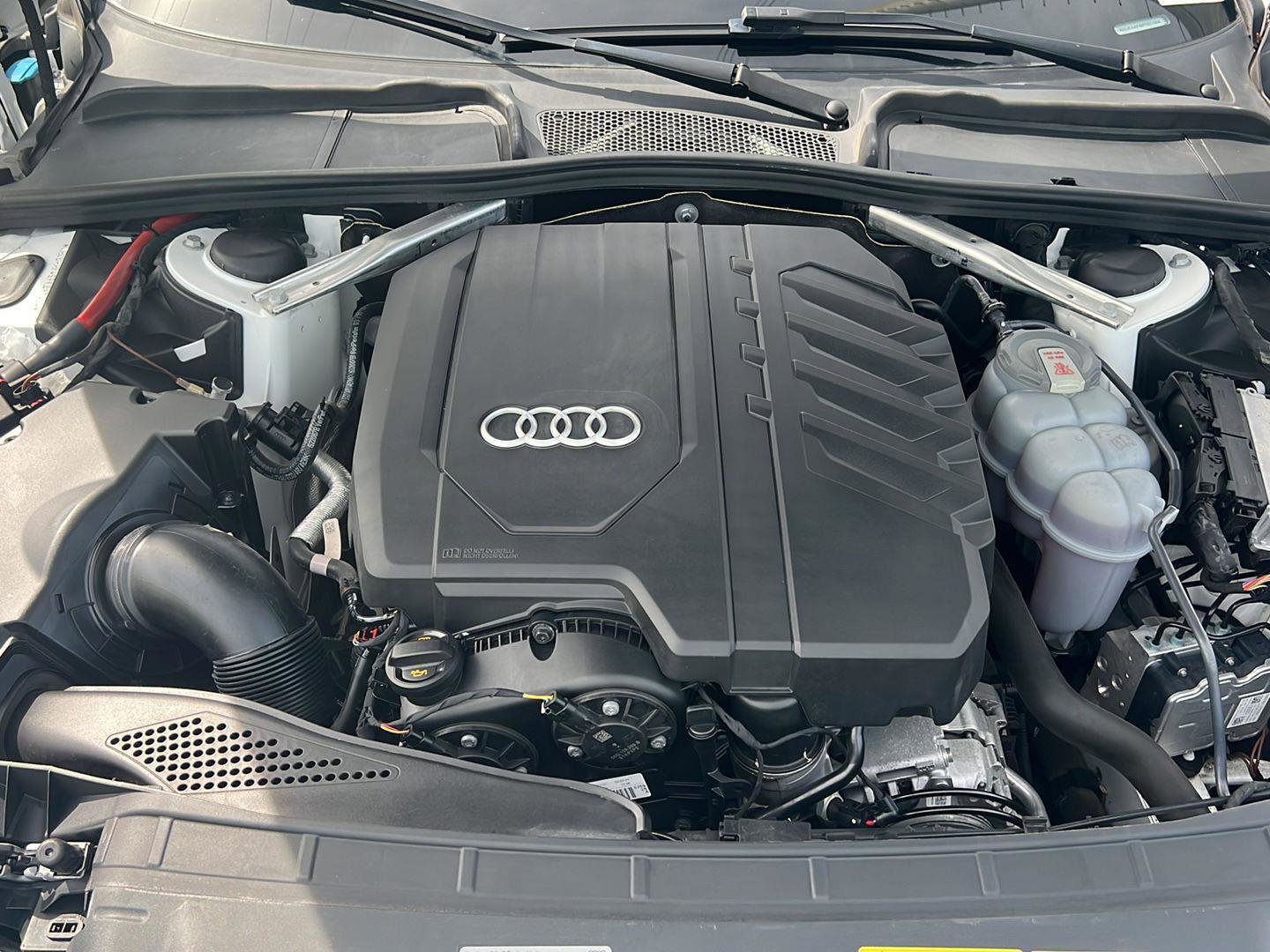 Used 2023 Audi A4 2.0T Premium Plus AWD/4WD image 35