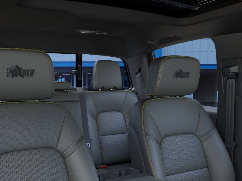 New 2026 Chevrolet Colorado ZR2 AWD/4WD image 25