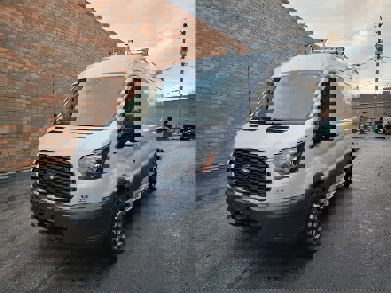 Used 2015 Ford Transit 150 148 Medium Roof image 32