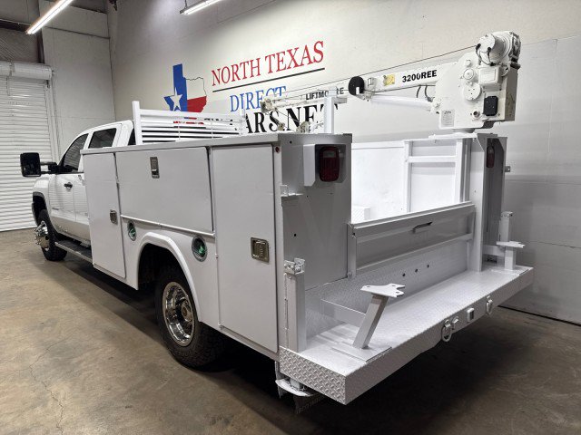 Used 2019 GMC Sierra 3500 4x4 Crew Cab w/ Sierra Convenience Package image 8
