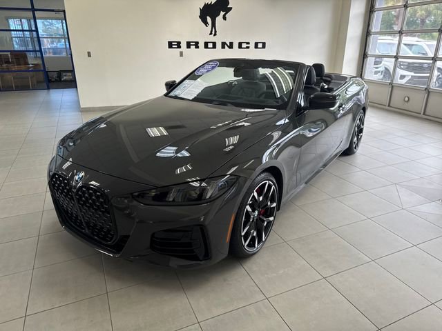 Used 2025 BMW 430i Convertible w/ M Sport Package RWD image 4
