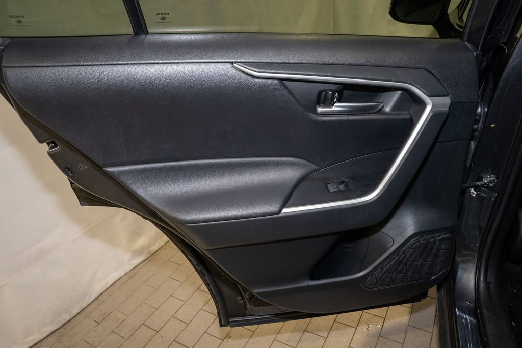 Used 2024 Toyota RAV4 XLE image 8
