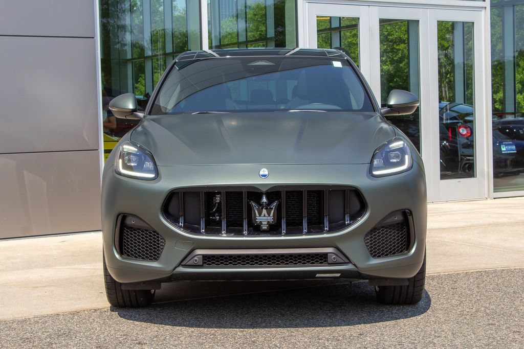 Used 2026 Maserati Grecale Modena AWD/4WD image 2