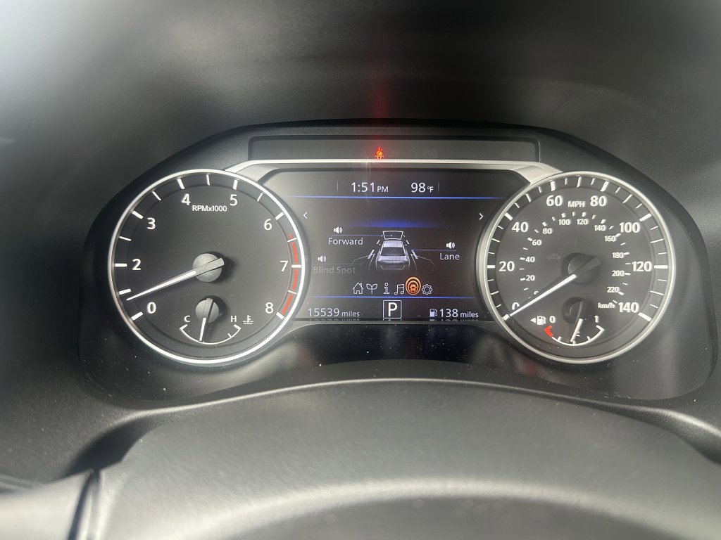 Used 2023 Nissan Altima 2.5 SR image 27