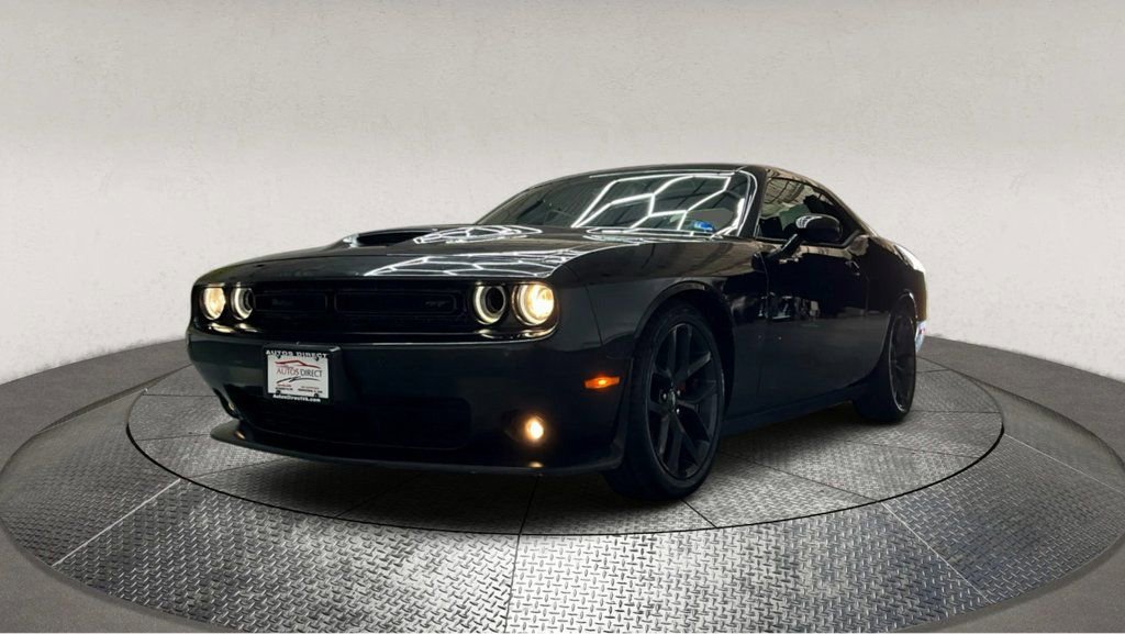 Used 2021 Dodge Challenger GT w/ Blacktop Package image 3
