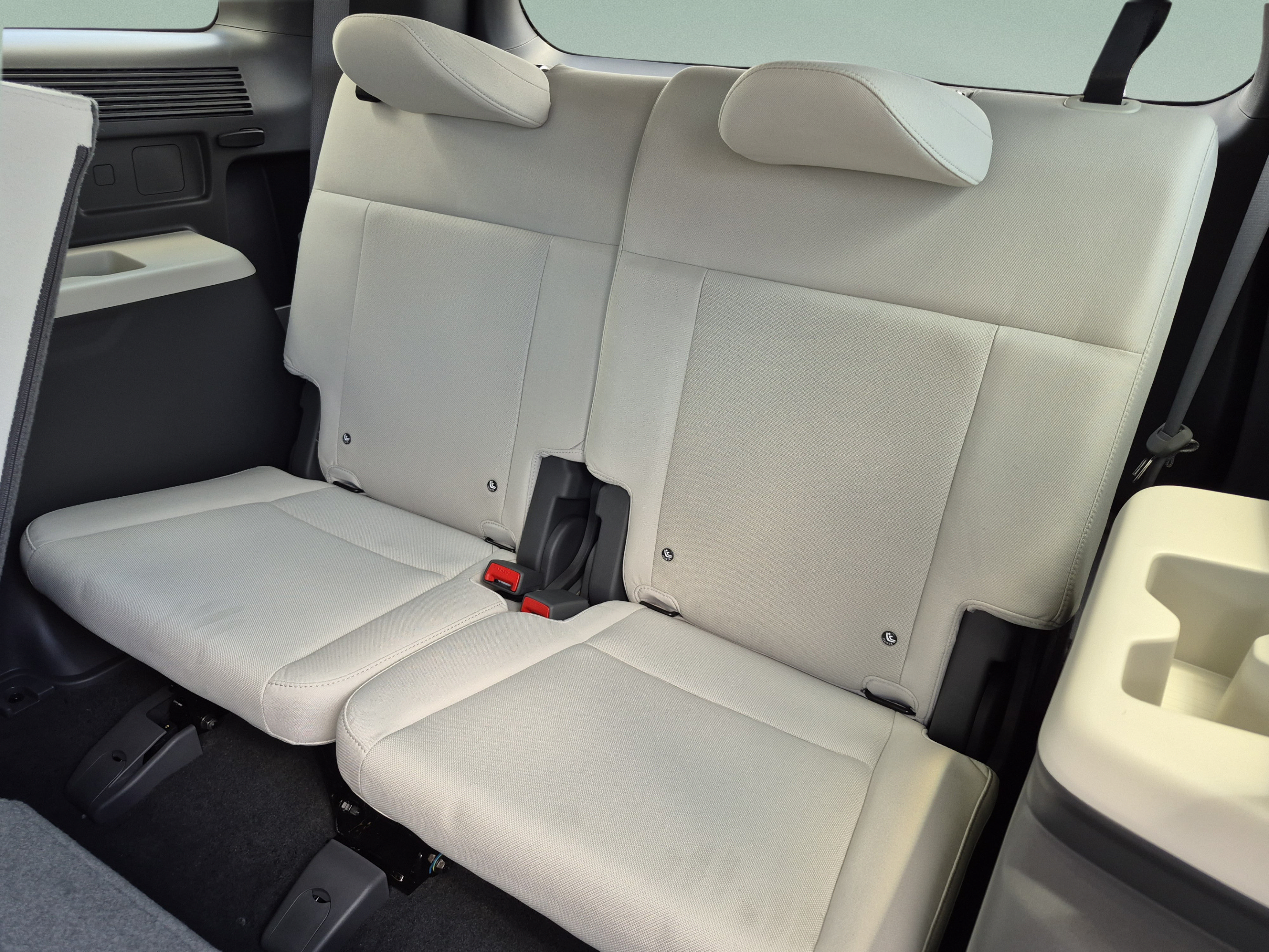 New 2027 Hyundai Santa Fe SE FWD image 20