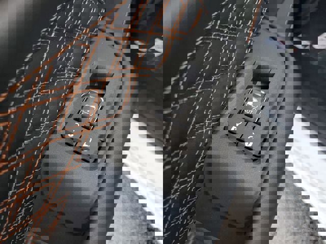 New 2026 Jeep Grand Cherokee Summit image 17