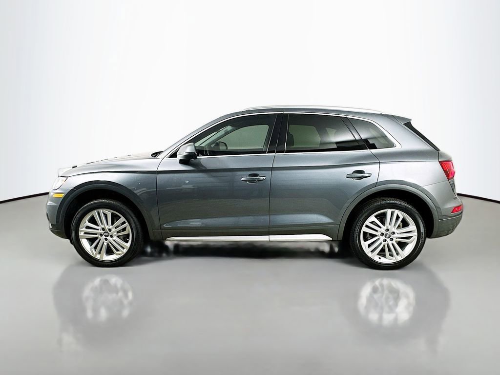 Used 2018 Audi Q5 Prestige w/ Prestige Package image 4