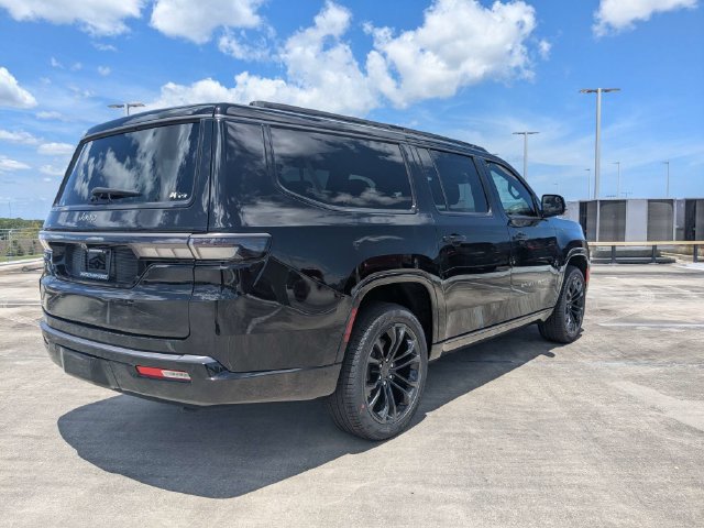 New 2026 Jeep Grand Wagoneer L Summit AWD/4WD image 4